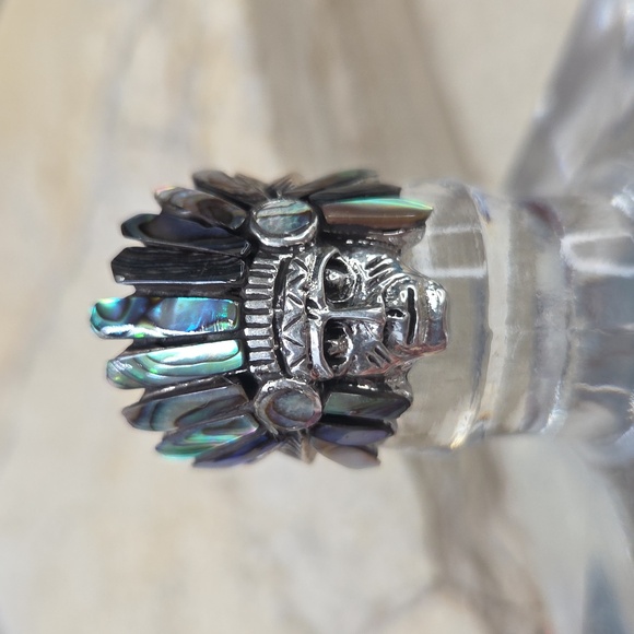 925 Sterljng Silver Abalone Native American Chief Ring